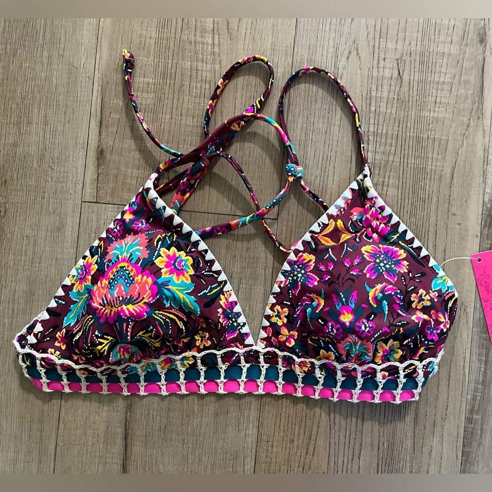 Xhilaration Floral Crochet Bikini Top - Picture 1 of 5
